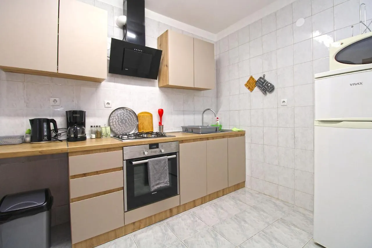 Apartment Luka 2192 Pula